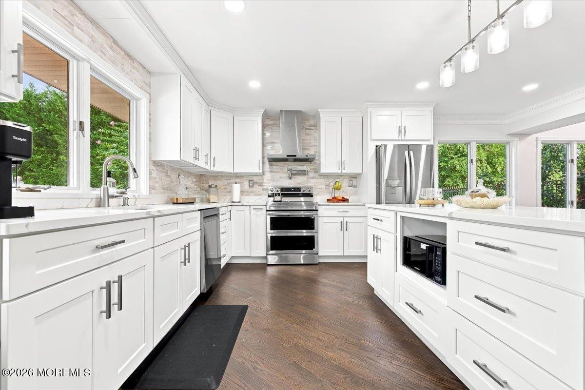 19 Hillside Road Manalapan NJ 07726