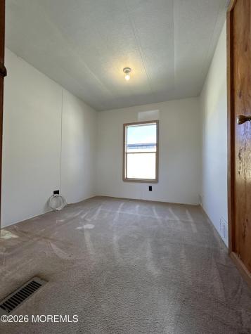 13 Bluebird Lane Whiting NJ 08759