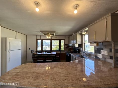 13 Bluebird Lane Whiting NJ 08759