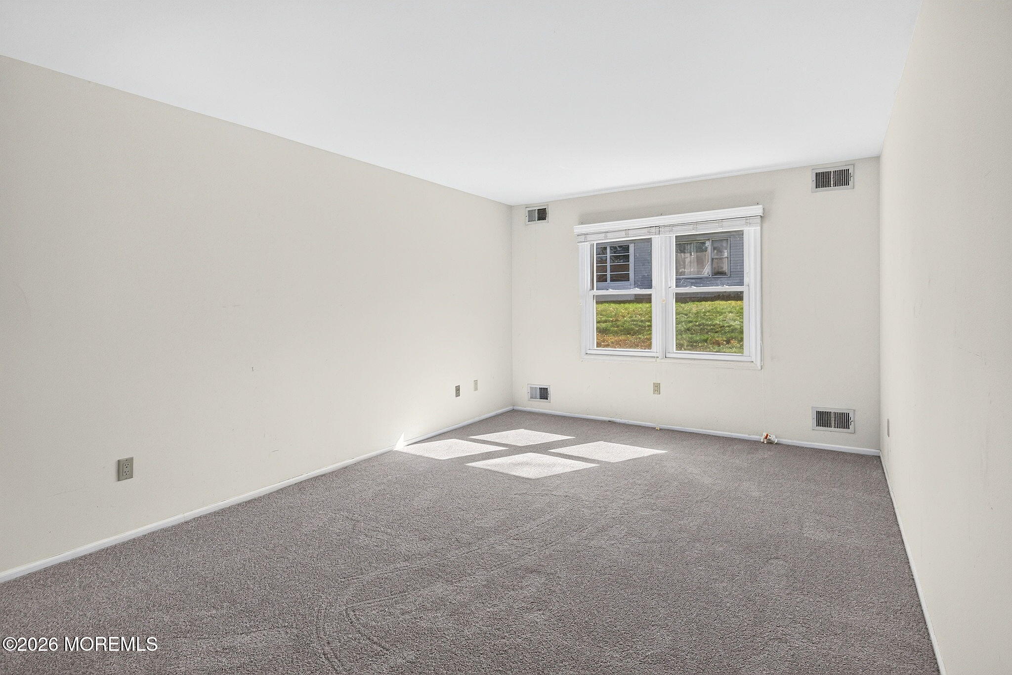 162 Gayle Court Lakewood NJ 08701