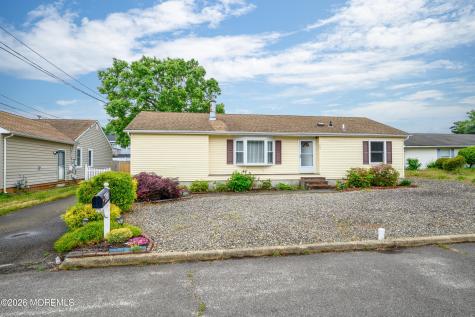 407 Sinclair Avenue Lanoka Harbor NJ 08734