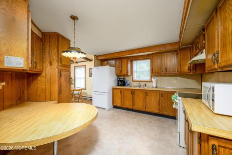 407 Sinclair Avenue Lanoka Harbor NJ 08734