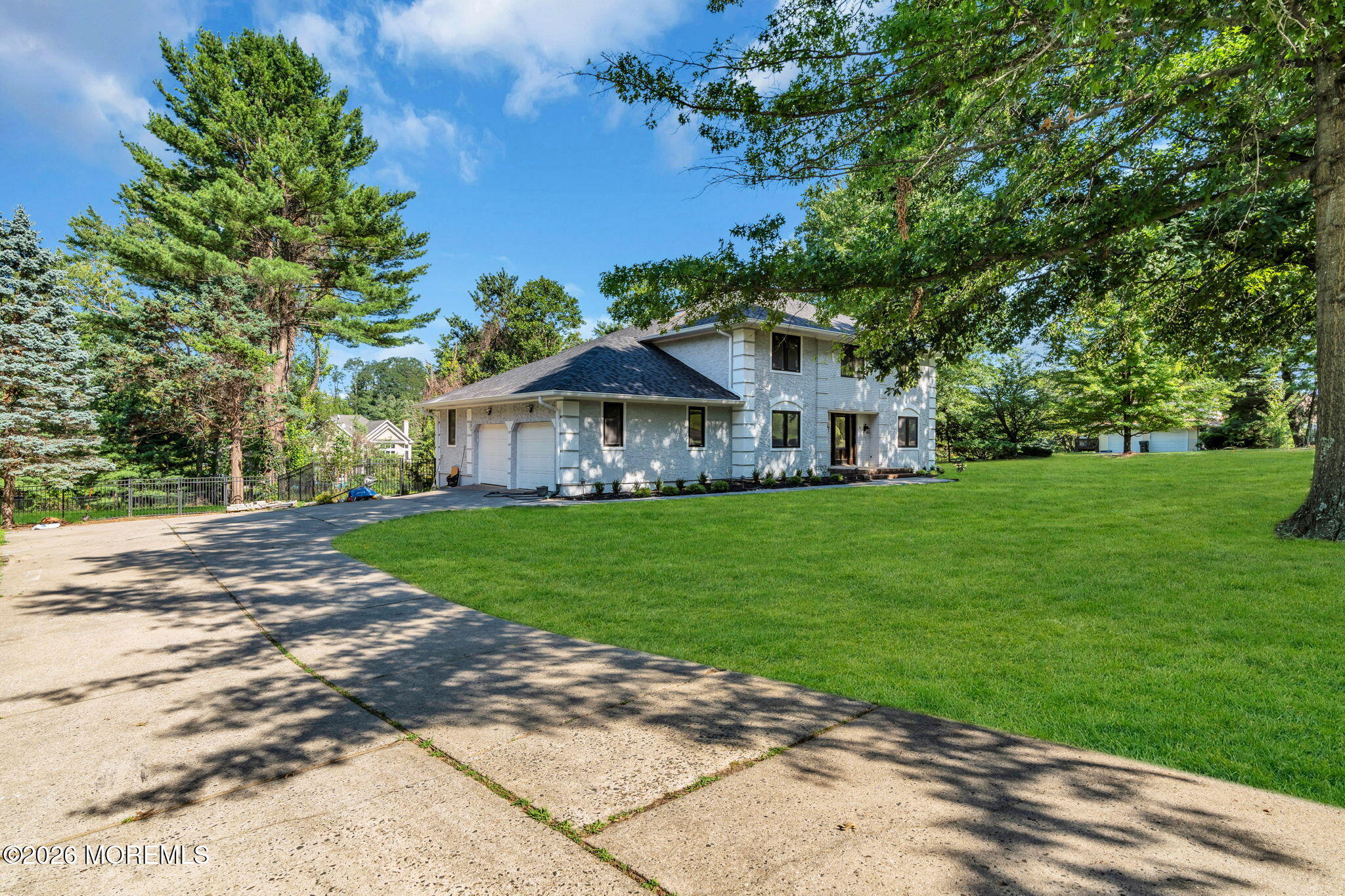 10 Sunrise Circle Holmdel NJ 07733
