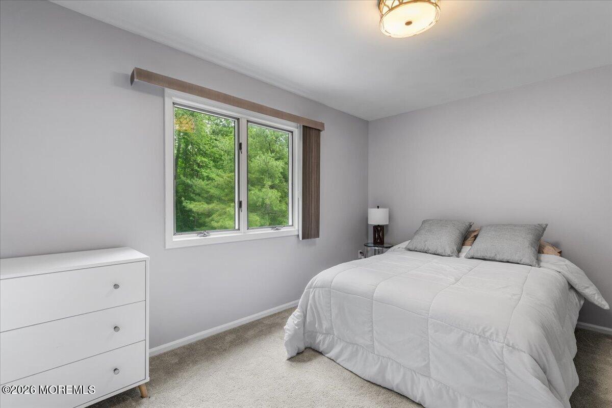 26 Ruset Lane Farmingdale NJ 07727