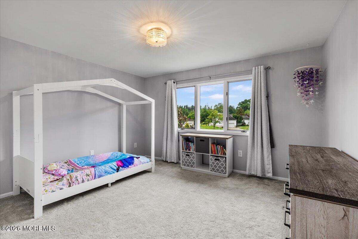 26 Ruset Lane Farmingdale NJ 07727
