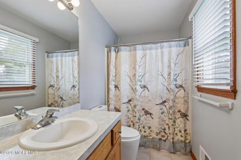 92 Birch Street Beachwood NJ 08722