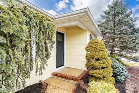 266 Westbrook Drive Toms River NJ 08757