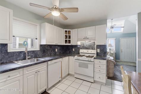 114 Shoreland Circle Laurence Harbor NJ 08879
