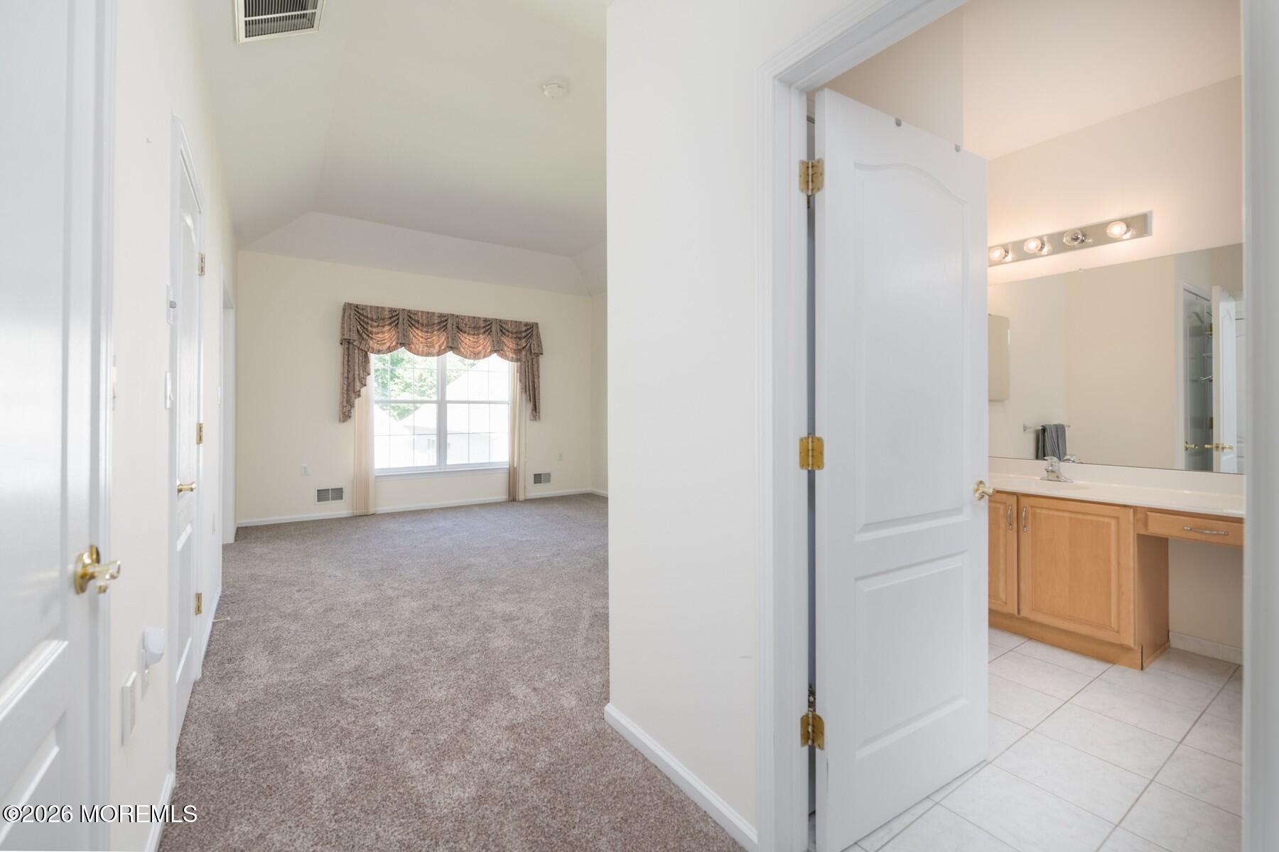 22 Hyacinth Court Holmdel NJ 07733