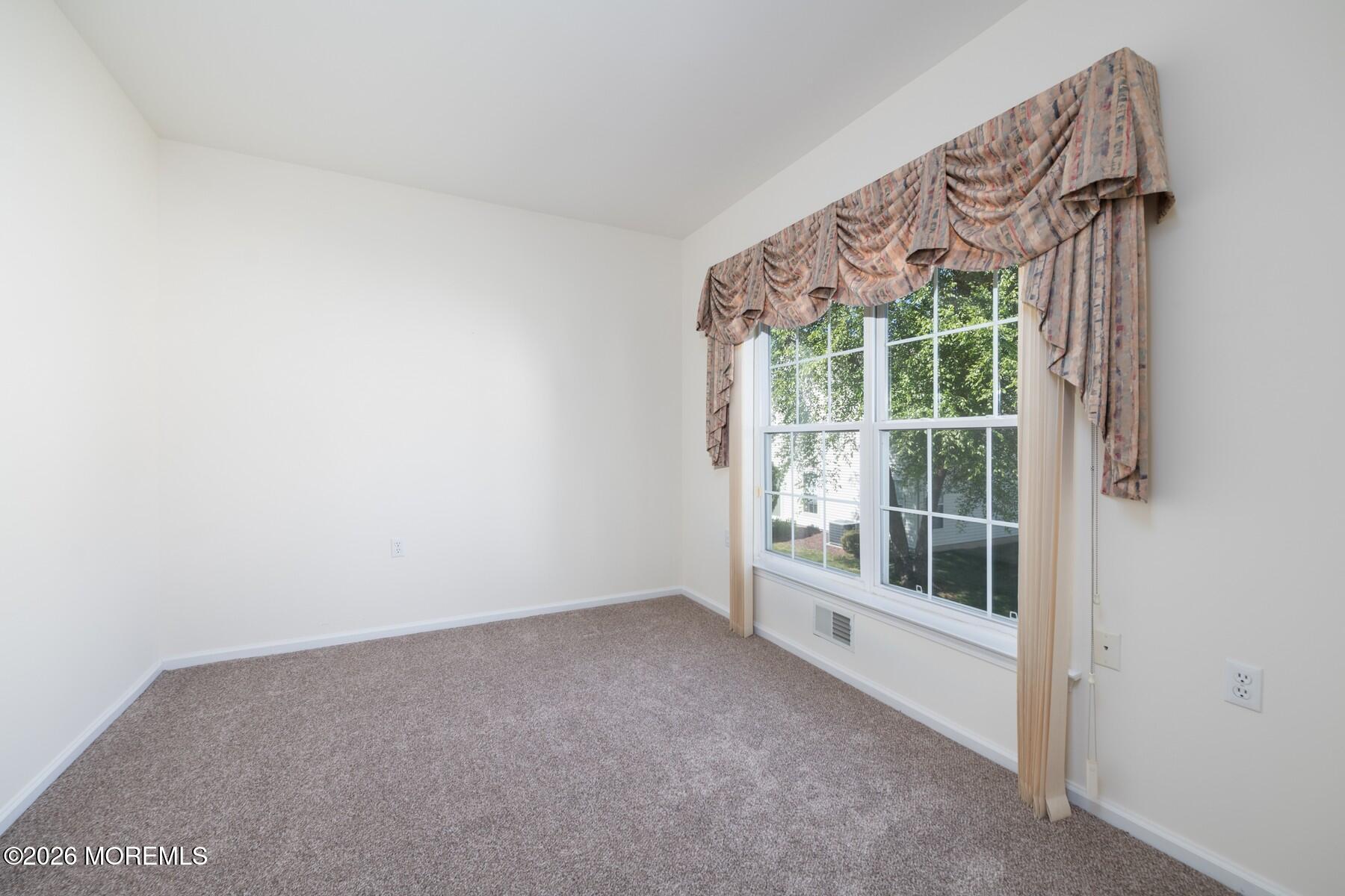 22 Hyacinth Court Holmdel NJ 07733