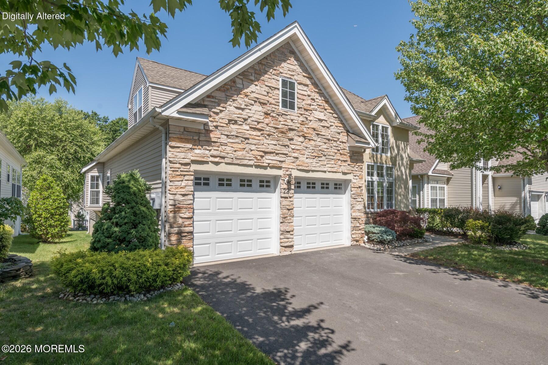 22 Hyacinth Court Holmdel NJ 07733