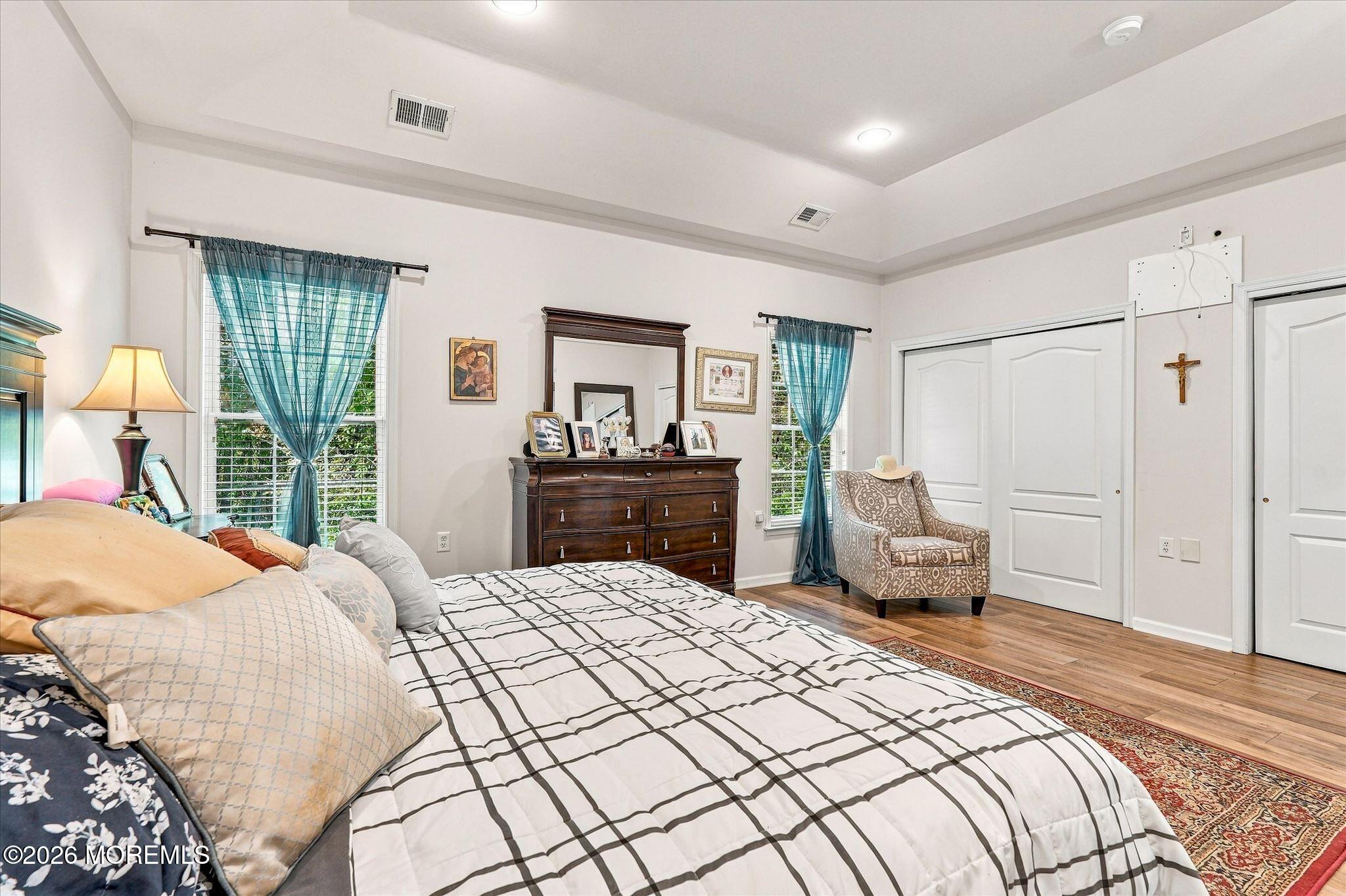 10 Salter Court Manalapan NJ 07726