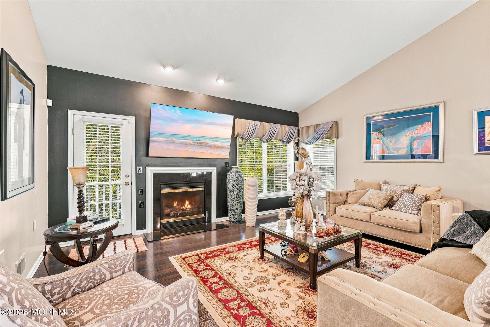 10 Salter Court Manalapan NJ 07726