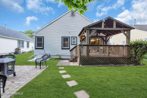 2349 Mount Hood Lane Toms River NJ 08753