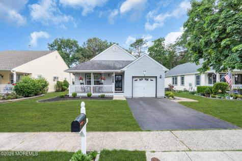 2349 Mount Hood Lane Toms River NJ 08753