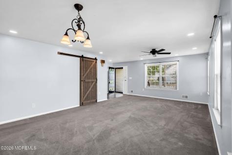 2349 Mount Hood Lane Toms River NJ 08753