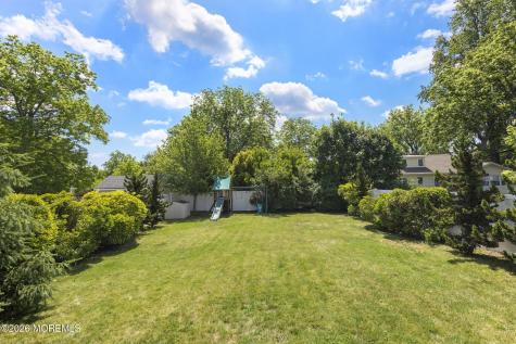 58 Iroquois Road Manasquan NJ 08736