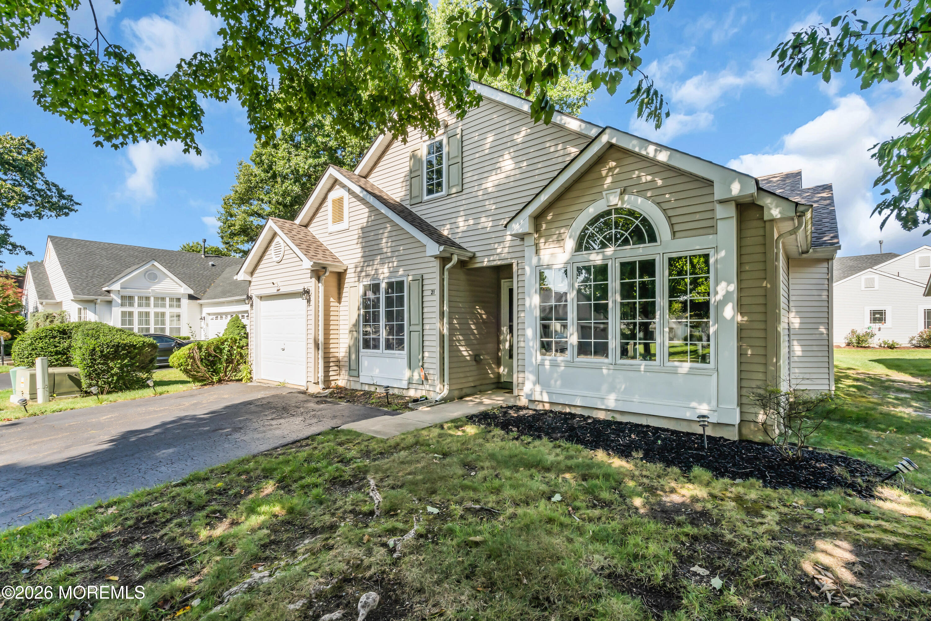 21 S Baker Drive Jackson NJ 08527