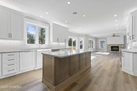 837 Naryshkin Way Toms River NJ 08753