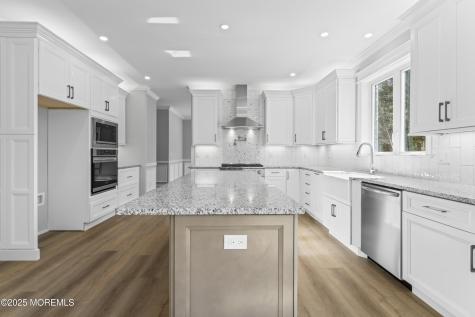 837 Naryshkin Way Toms River NJ 08753
