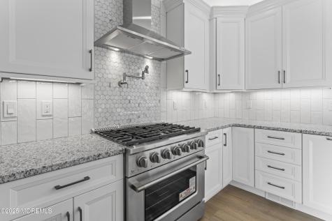 837 Naryshkin Way Toms River NJ 08753