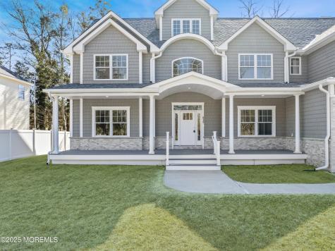 837 Naryshkin Way Toms River NJ 08753
