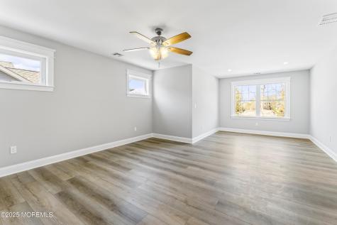 837 Naryshkin Way Toms River NJ 08753