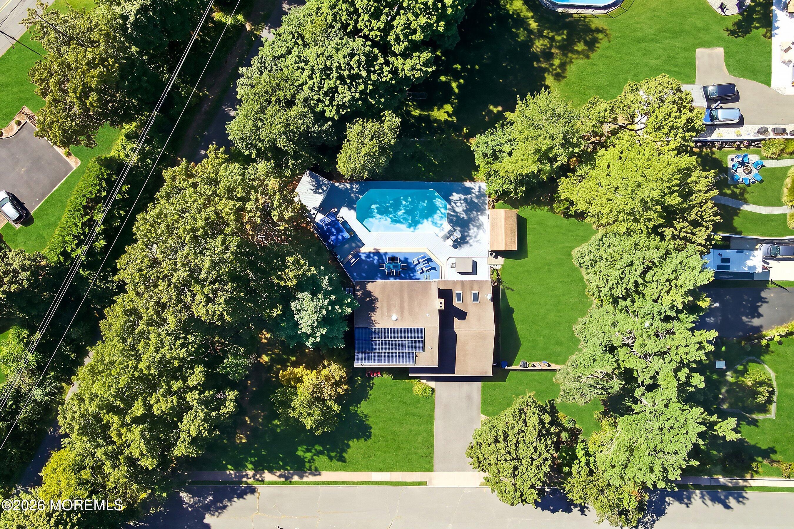 2211 Lark Drive Allenwood NJ 08720
