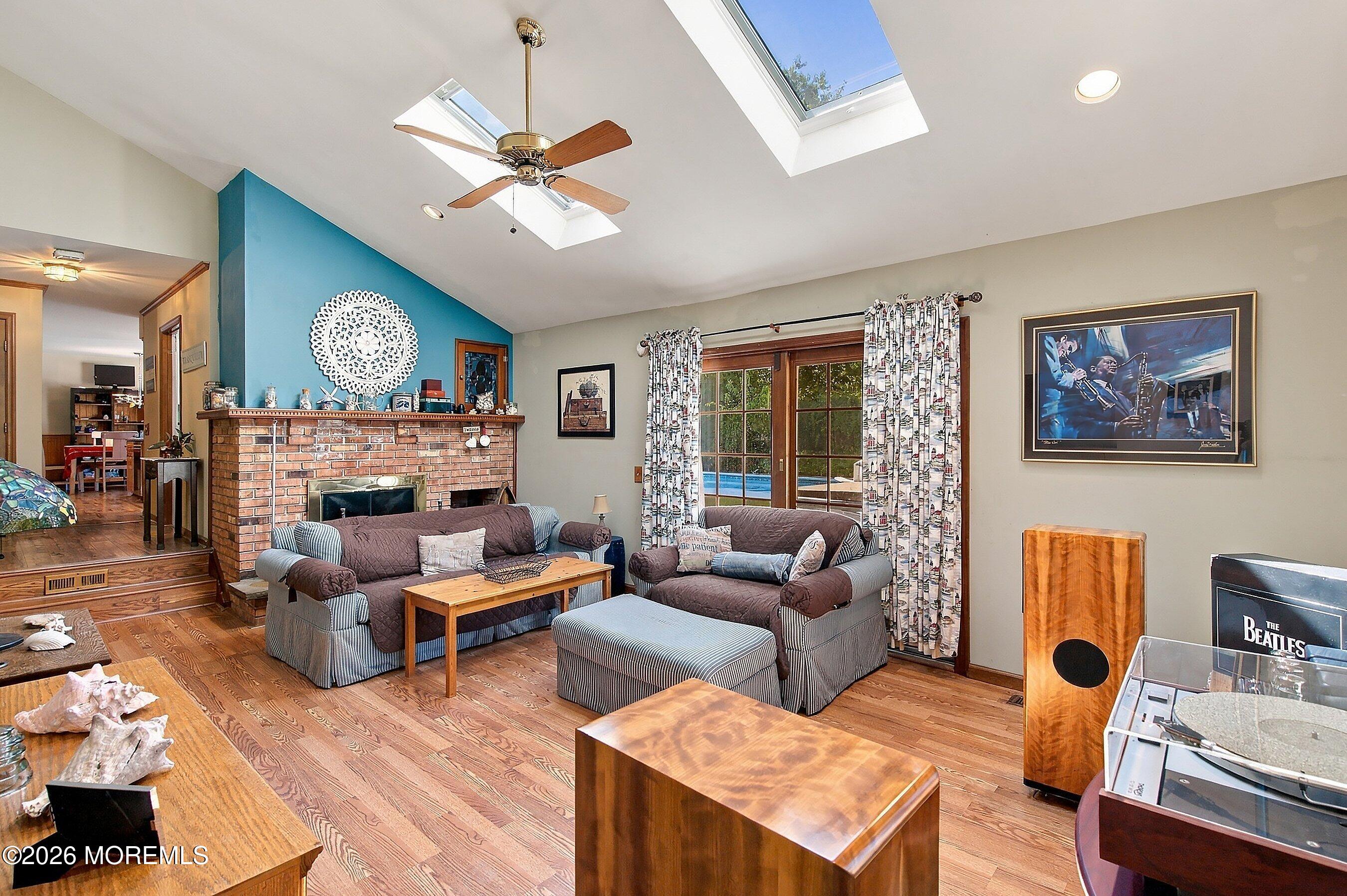 2211 Lark Drive Allenwood NJ 08720