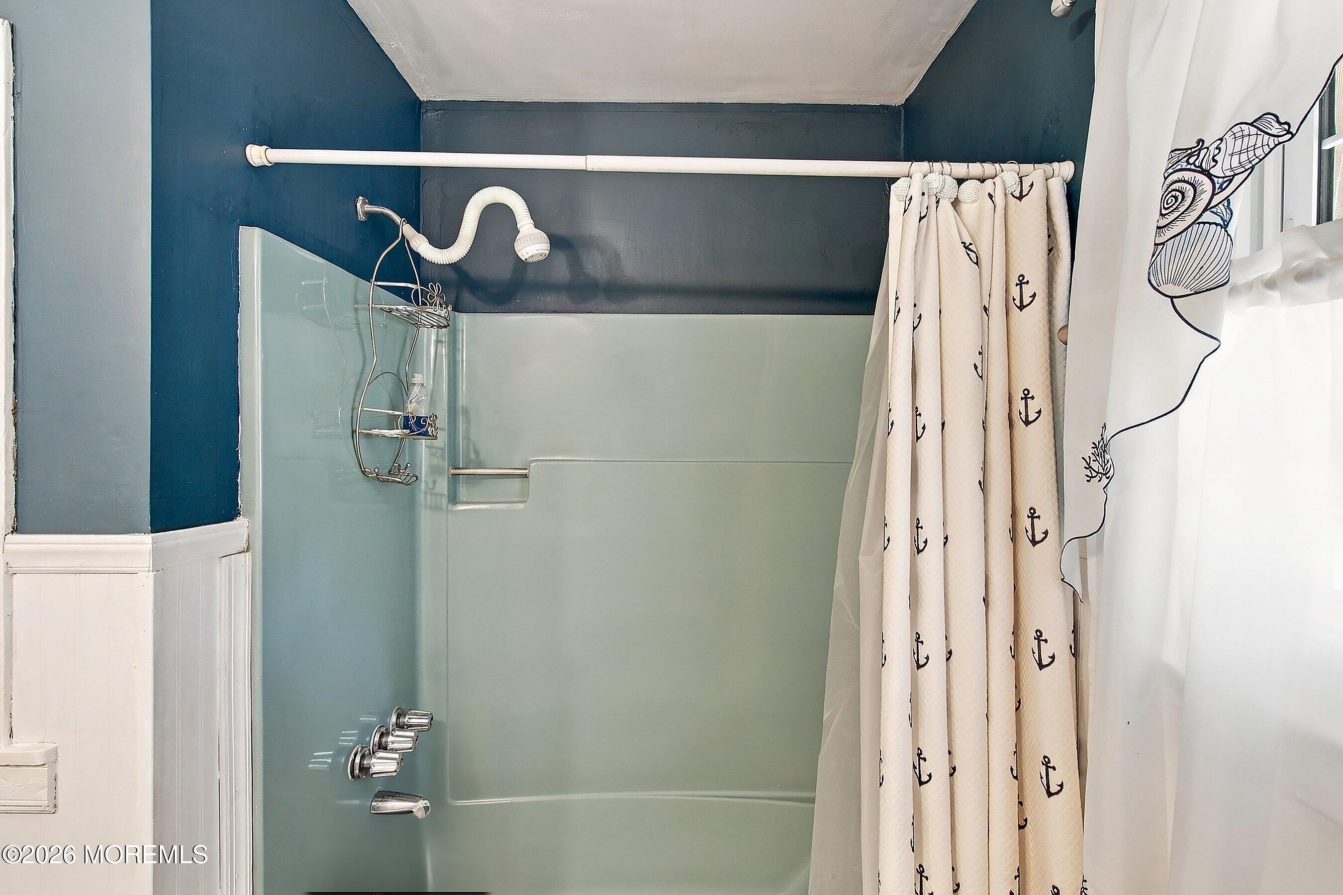 2211 Lark Drive Allenwood NJ 08720