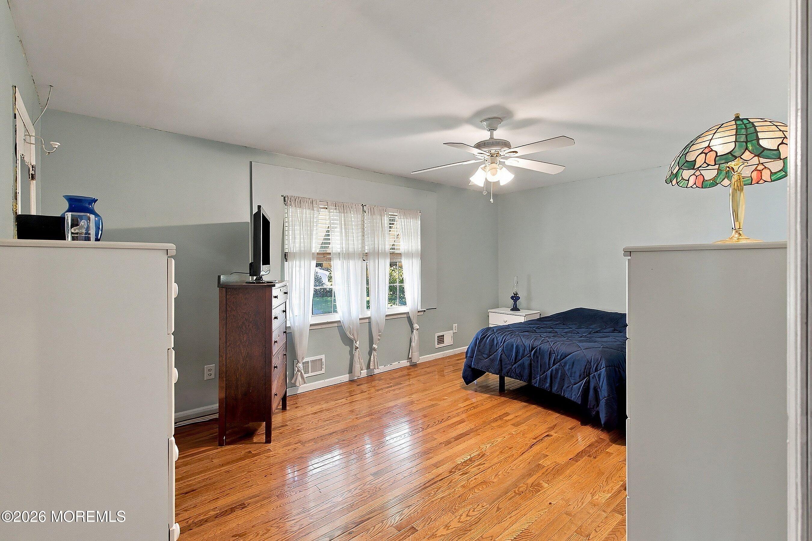 2211 Lark Drive Allenwood NJ 08720