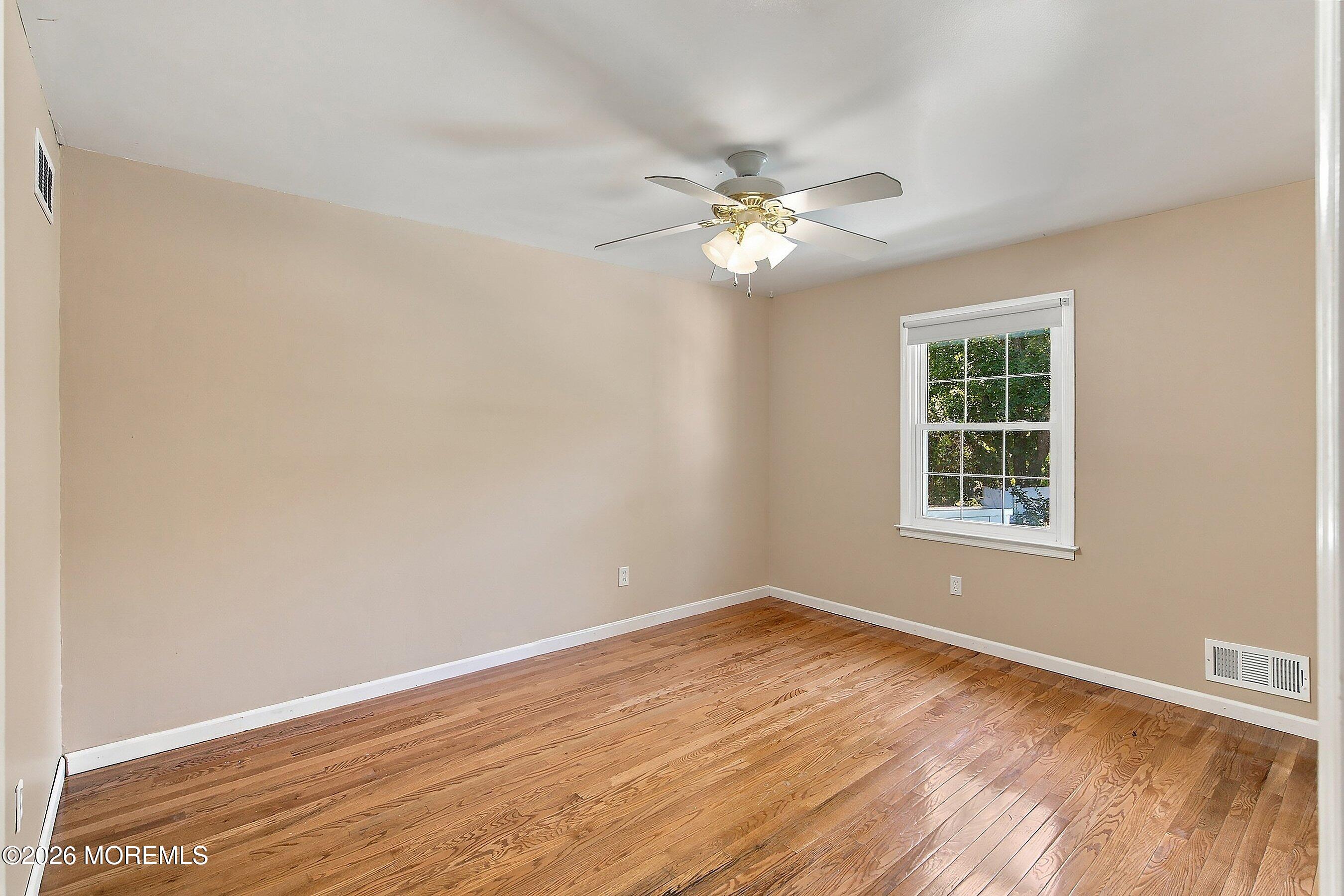 2211 Lark Drive Allenwood NJ 08720