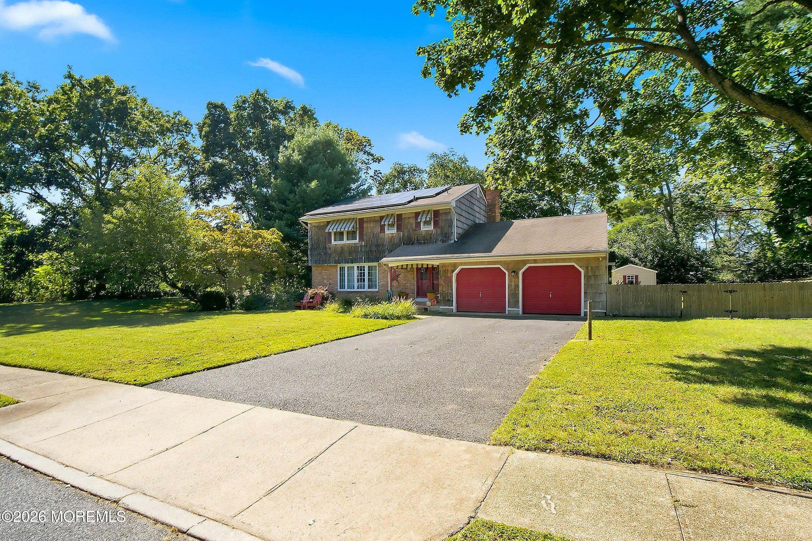2211 Lark Drive Allenwood NJ 08720