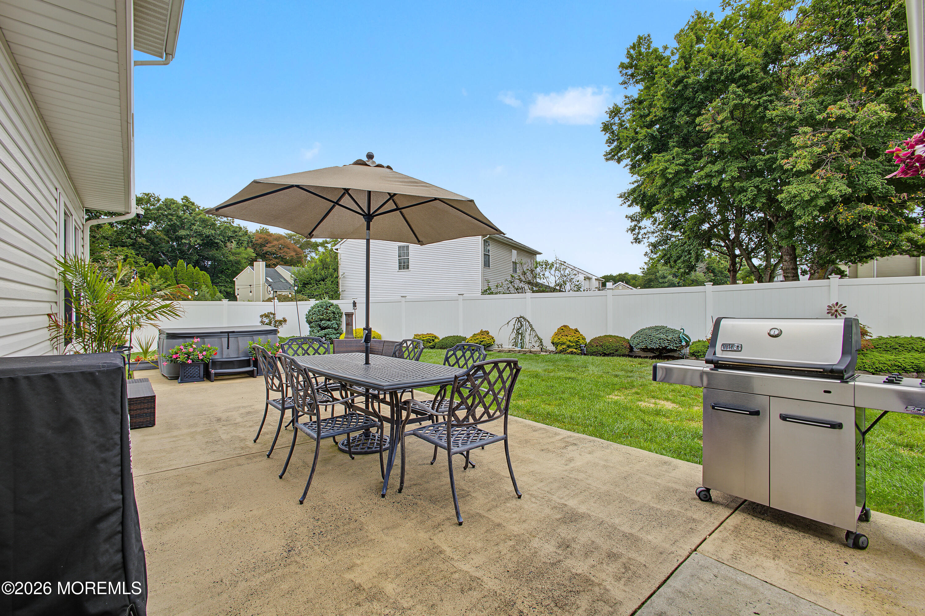 27 Silverbrooke Circle Howell NJ 07731