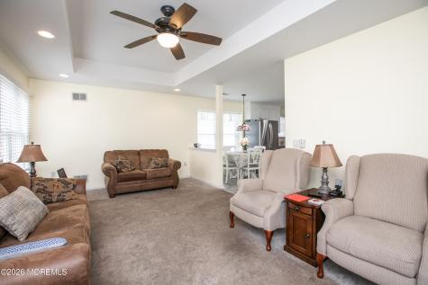 26 Skyline Drive Lakewood NJ 08701