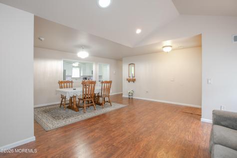 26 Skyline Drive Lakewood NJ 08701