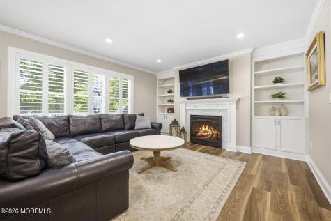 4 Storm Road Lincroft NJ 07738