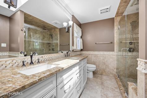 4 Storm Road Lincroft NJ 07738