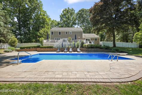 4 Storm Road Lincroft NJ 07738