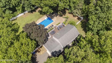 4 Storm Road Lincroft NJ 07738