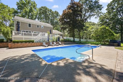 4 Storm Road Lincroft NJ 07738