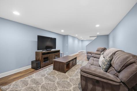 4 Storm Road Lincroft NJ 07738