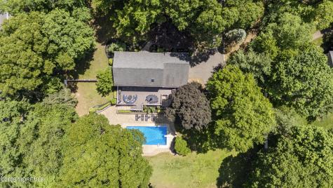 4 Storm Road Lincroft NJ 07738