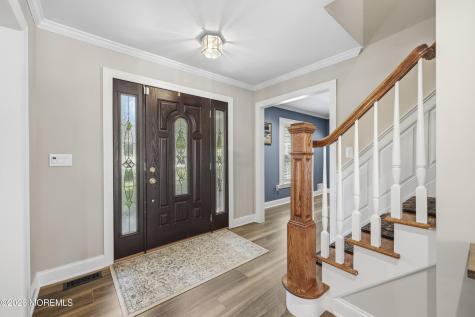 4 Storm Road Lincroft NJ 07738