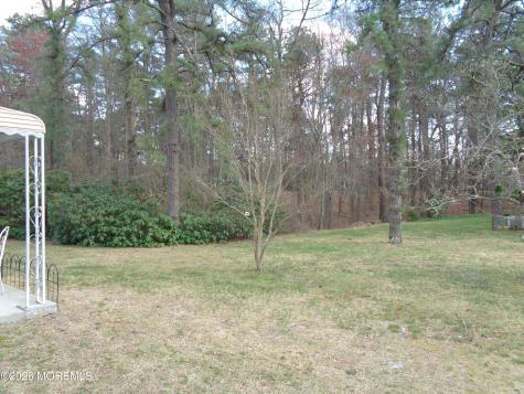 4 Bowie Drive Whiting NJ 08759