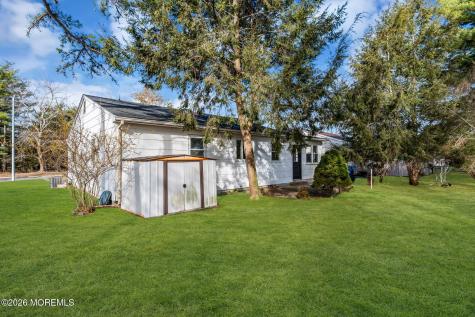 6 Stanford Drive Toms River NJ 08757