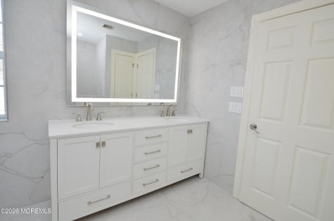 2464 Spring Hill Drive Toms River NJ 08755