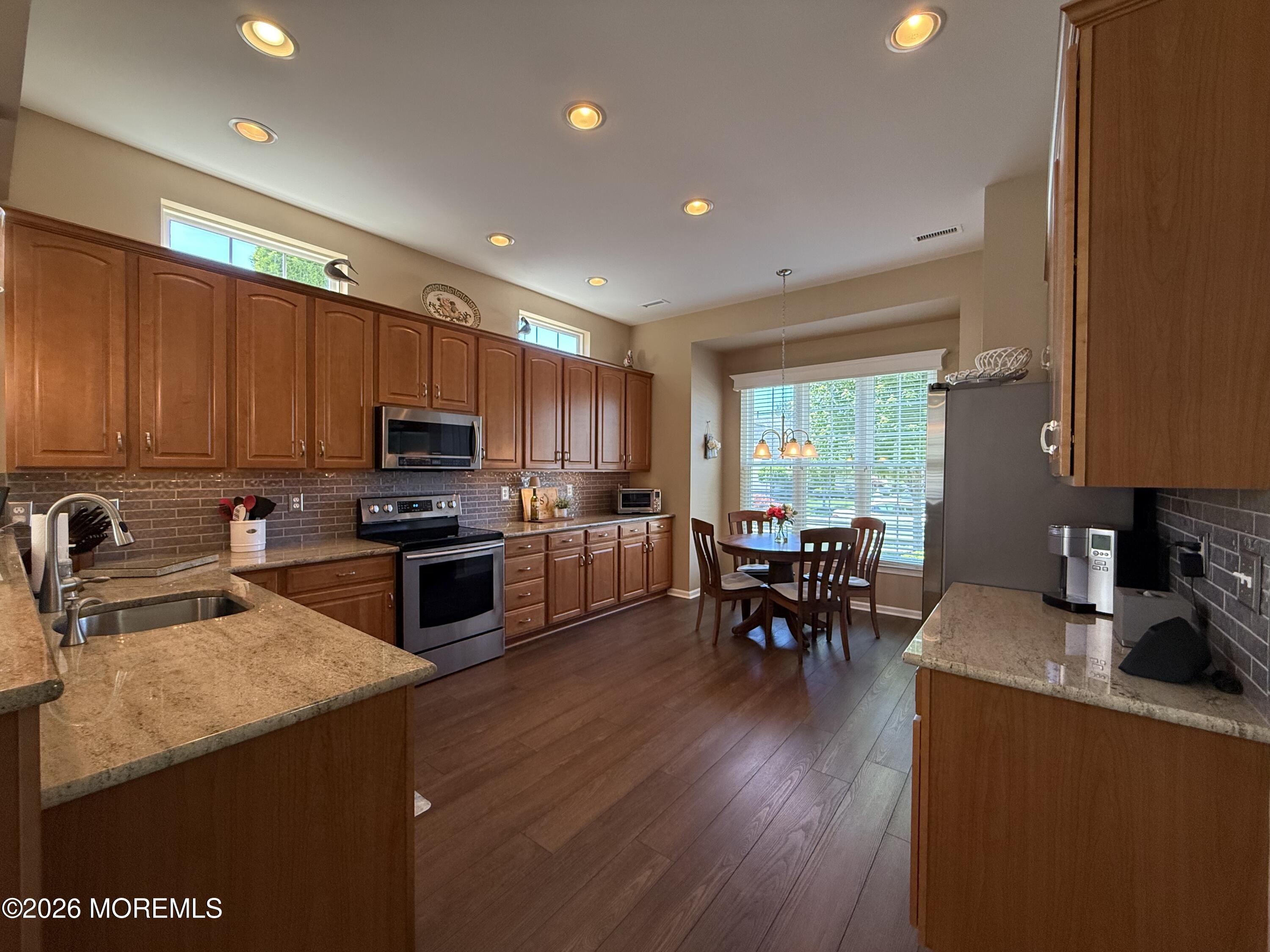 47 Barton Creek Road Jackson NJ 08527