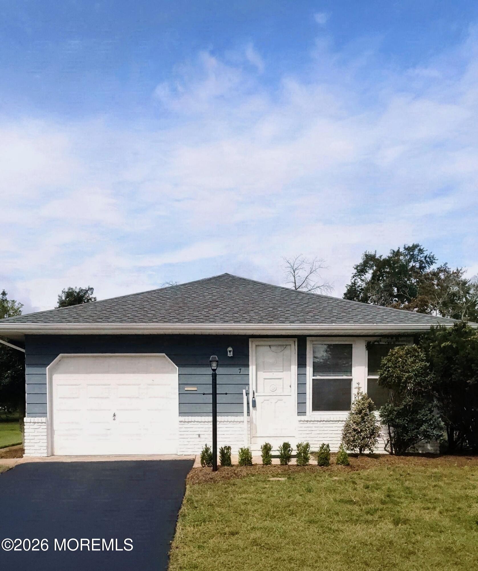 7 Bonasse Street Toms River NJ 08757