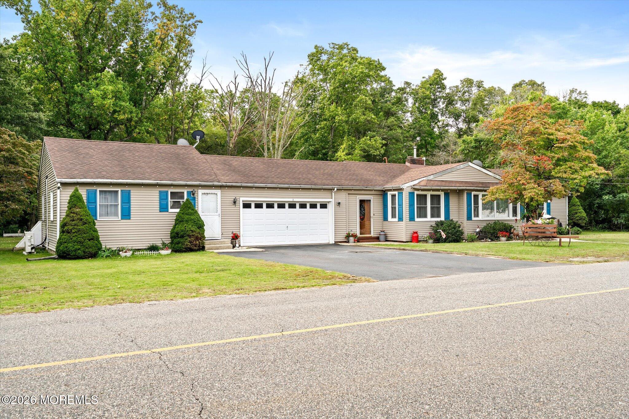3 Brynmore Road New Egypt NJ 08533